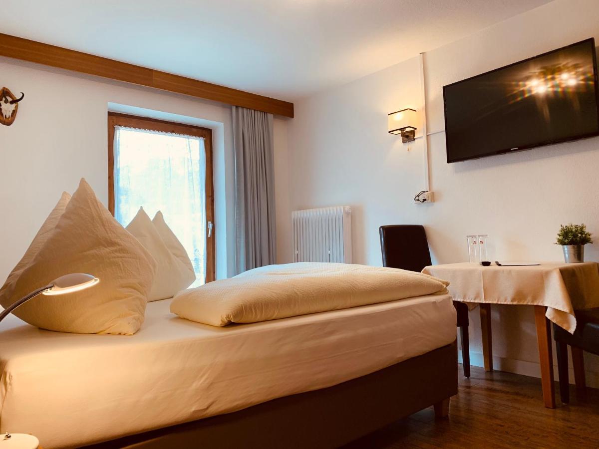 Pension Jagerhof - Sommercard Inkl - 5 Min Zum Hochzeiger Jerzens Luaran gambar