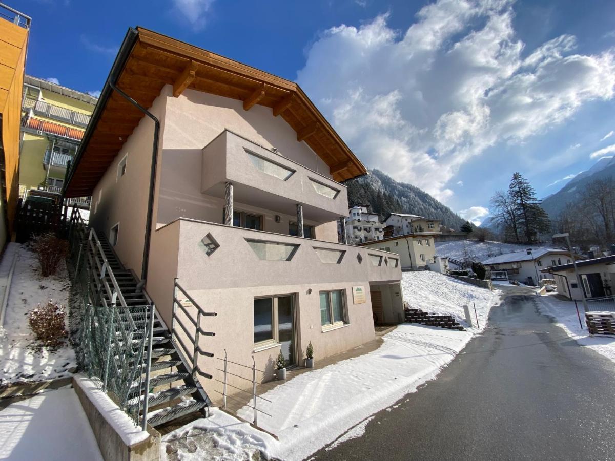 Pension Jagerhof - Sommercard Inkl - 5 Min Zum Hochzeiger Jerzens Luaran gambar