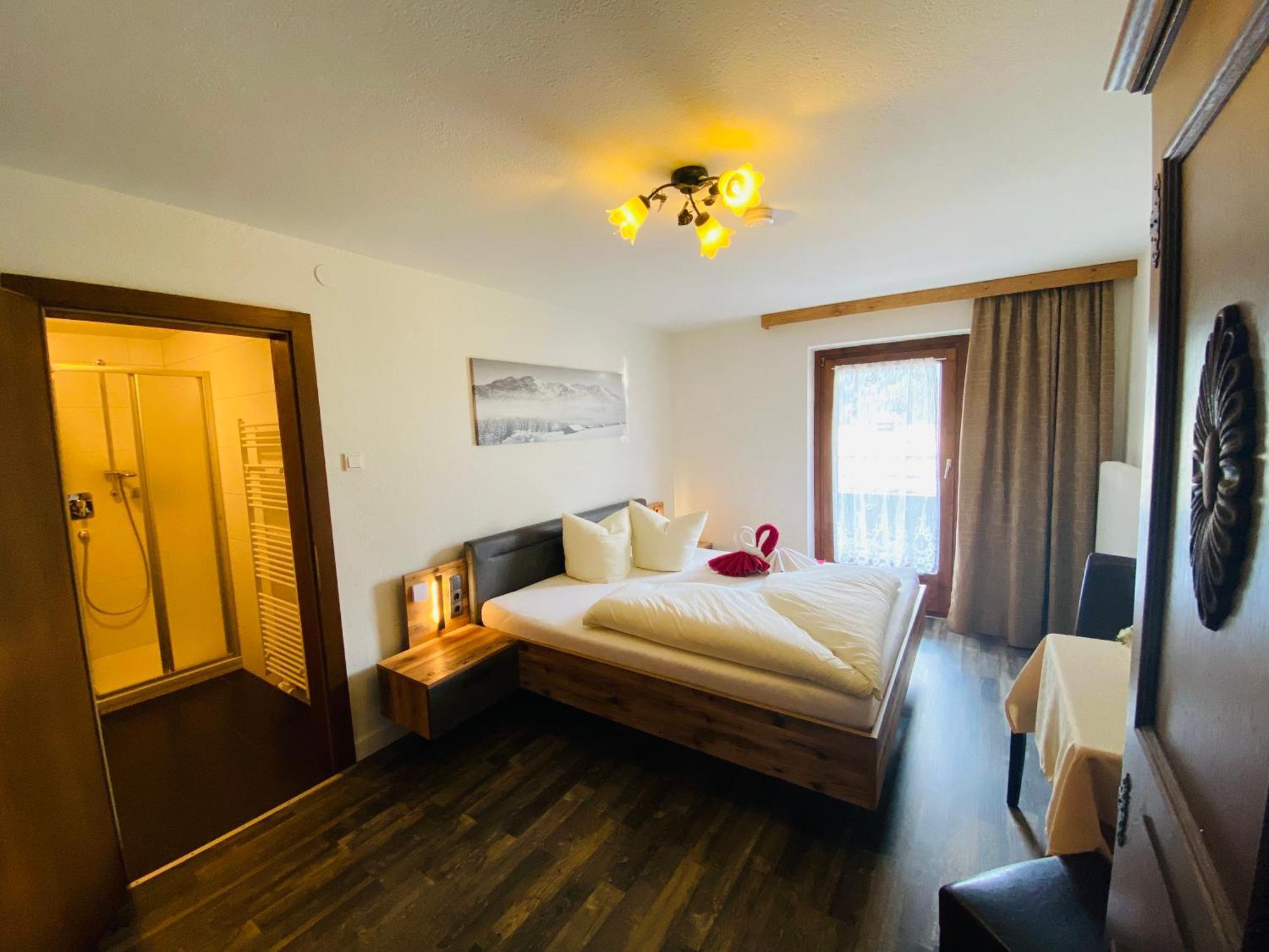 Pension Jagerhof - Sommercard Inkl - 5 Min Zum Hochzeiger Jerzens Luaran gambar